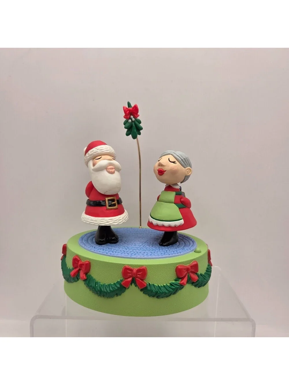 Hallmark Keepsake Kissing Clauses Ornament 2018 Magic Sound Motion TESTED w/ Box